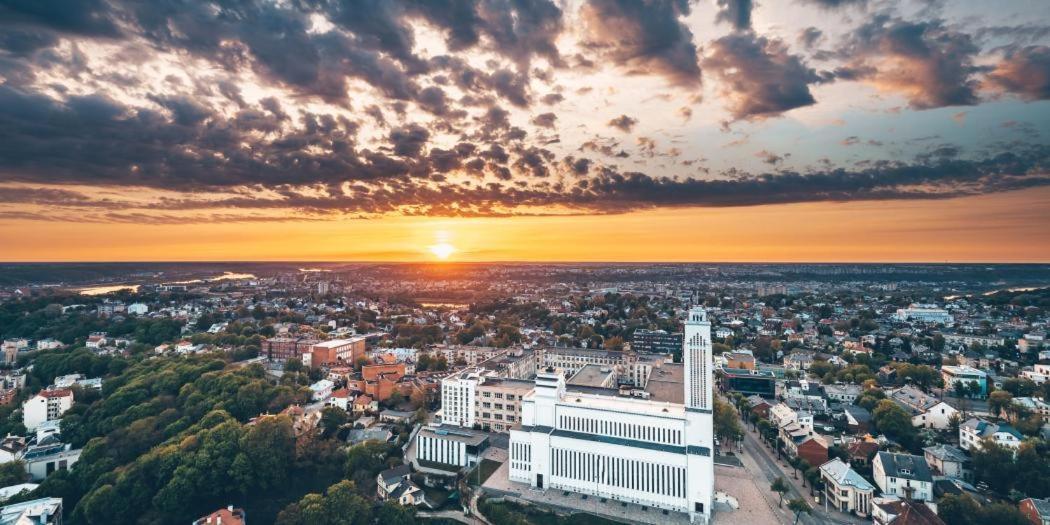 Stay In Kaunas & Radio City - Free Parking Zewnętrze zdjęcie
